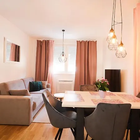 公寓 Cherry 扎达尔